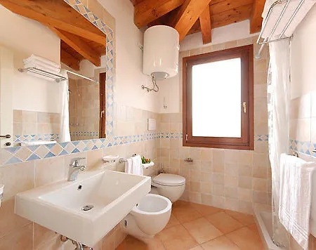 Borgo Dei Pescatori Hotel 4*