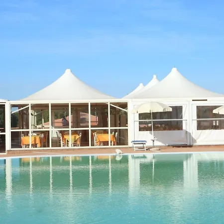 Borgo Dei Pescatori 4* أغلينتو